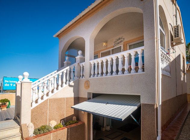 Herverkoop - Villa - Orihuela Costa - Los Altos
