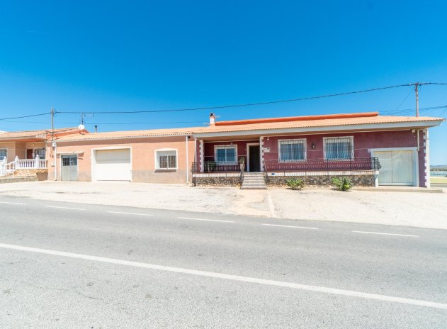 Herverkoop - Villa - San Miguel de Salinas - Torremendo