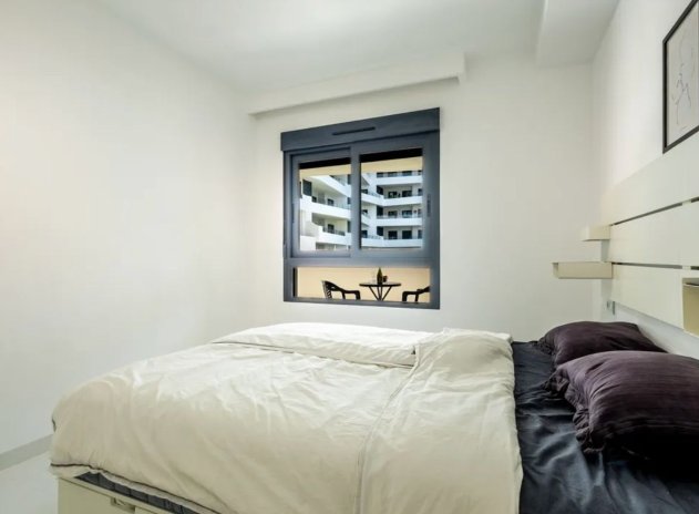 Resale - Apartment / Flat * - San Miguel de Salinas *