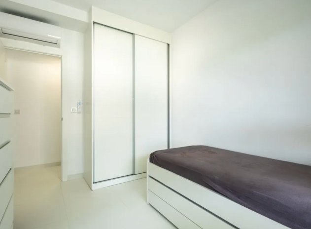Resale - Apartment / Flat * - San Miguel de Salinas *