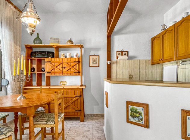 Herverkoop - Rijwoning - Torrevieja - La Siesta