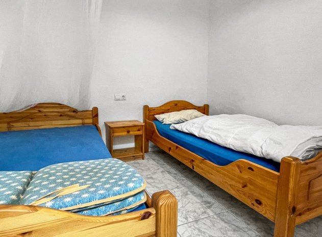 Herverkoop - Rijwoning - Torrevieja - La Siesta