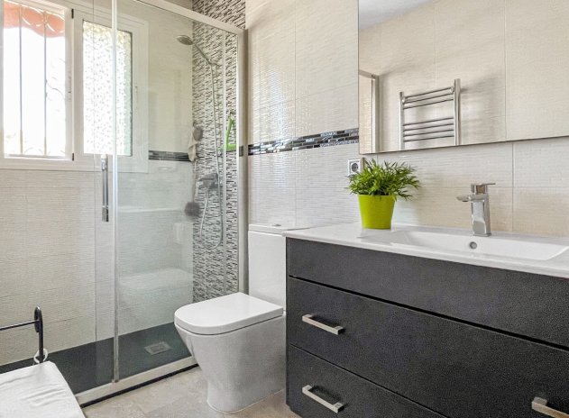Herverkoop - Rijwoning - Torrevieja - Los Balcones