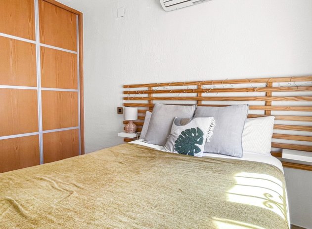 Herverkoop - Rijwoning - Torrevieja - Los Balcones