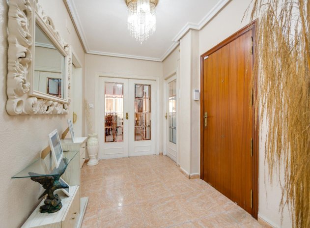Revente - Appartement - Torrevieja - Centro - Muelle Pesquero