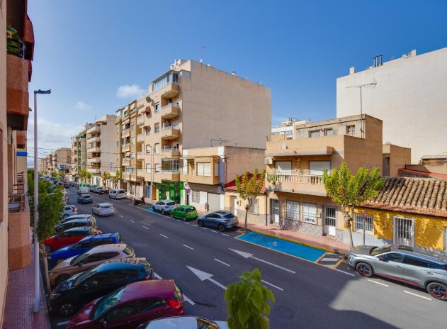 Revente - Appartement - Torrevieja - Centro - Muelle Pesquero