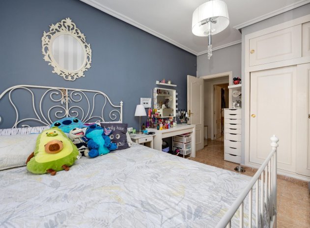 Revente - Appartement - Torrevieja - Centro - Muelle Pesquero