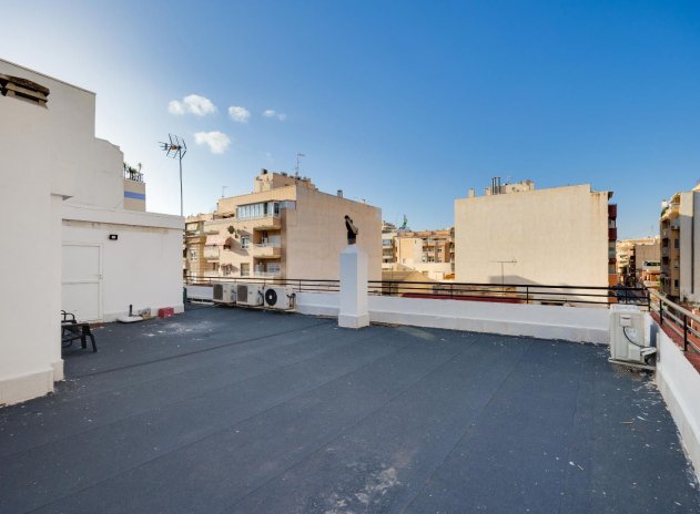 Revente - Appartement - Torrevieja - Centro - Muelle Pesquero