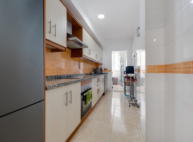 Herverkoop - Appartement - Torrevieja - Centro - Muelle Pesquero
