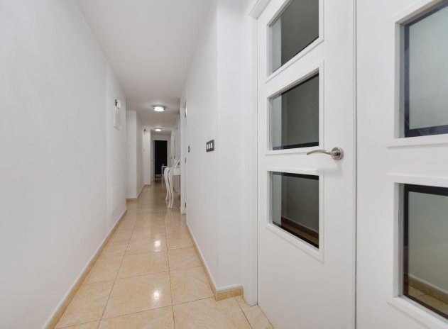 Herverkoop - Appartement - Torrevieja - Centro - Muelle Pesquero