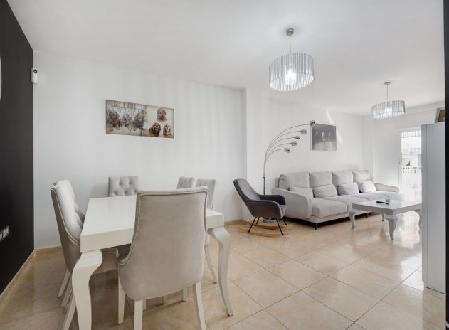 Herverkoop - Appartement - Torrevieja - Centro - Muelle Pesquero