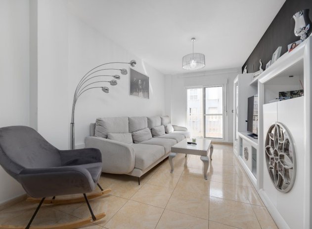Herverkoop - Appartement - Torrevieja - Centro - Muelle Pesquero