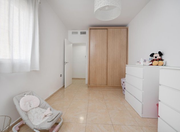 Herverkoop - Appartement - Torrevieja - Centro - Muelle Pesquero