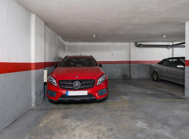 Herverkoop - Appartement - Torrevieja - Centro - Muelle Pesquero