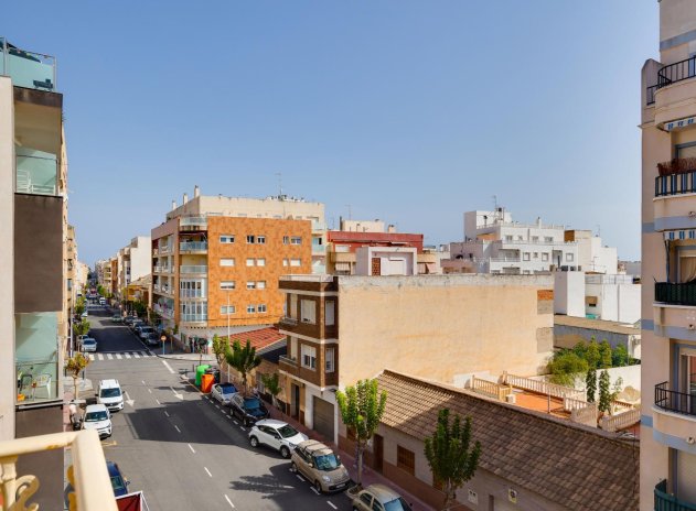 Herverkoop - Appartement - Torrevieja - Centro - Muelle Pesquero