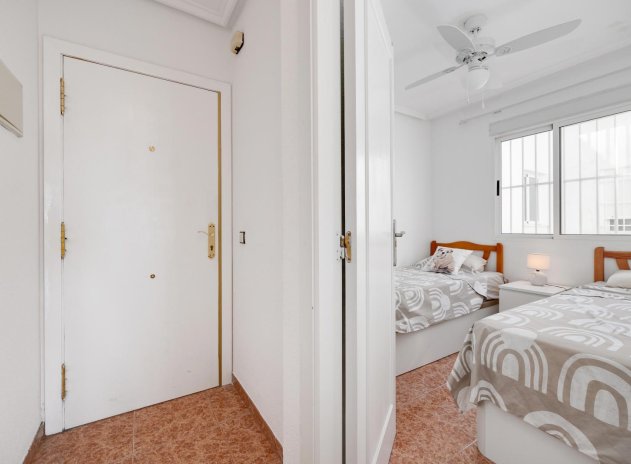 Wiederverkauf - Wohnung - Torrevieja - Parque de las Naciones