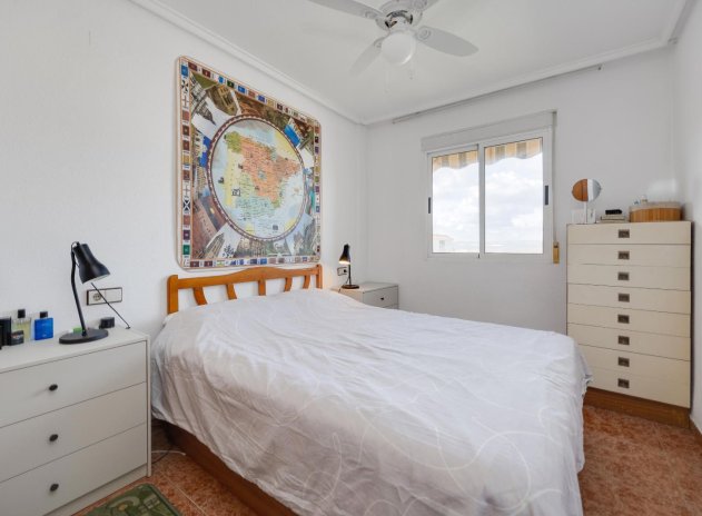 Wiederverkauf - Wohnung - Torrevieja - Parque de las Naciones