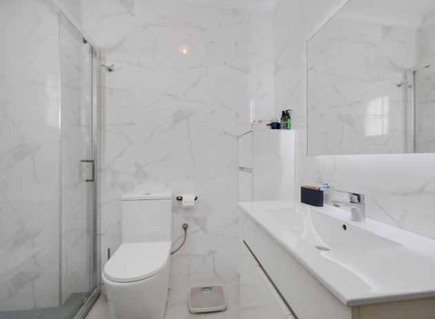 Wiederverkauf - Wohnung - Torrevieja - Parque de las Naciones