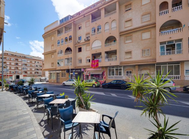 Wiederverkauf - Wohnung - Torrevieja - Parque de las Naciones