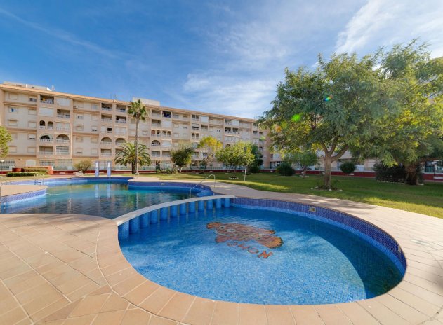 Wiederverkauf - Wohnung - Torrevieja - Parque de las Naciones
