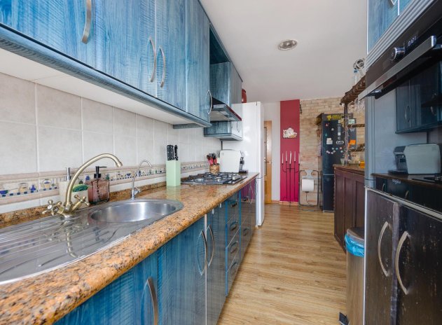 Resale - Apartment / Flat * - Pilar de la Horadada *