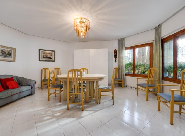 Wiederverkauf - Villa - Santa Pola