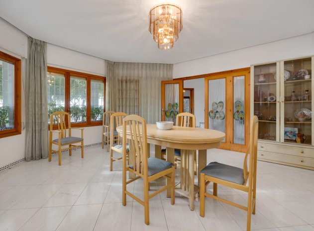 Wiederverkauf - Villa - Santa Pola