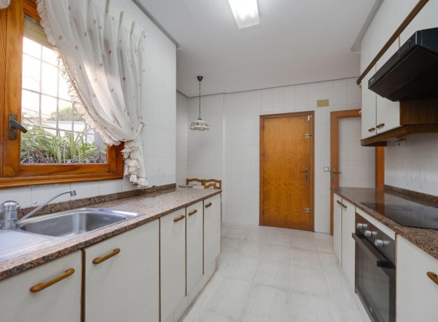 Wiederverkauf - Villa - Santa Pola