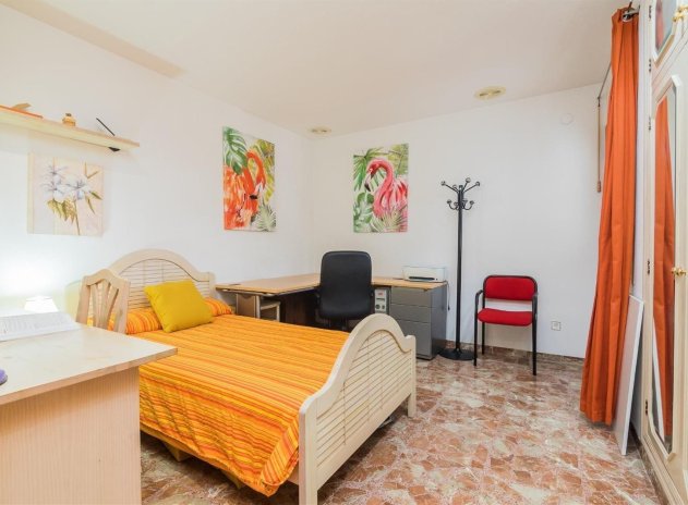 Reventa - Villa - Elche/Elx - Corte Ingles