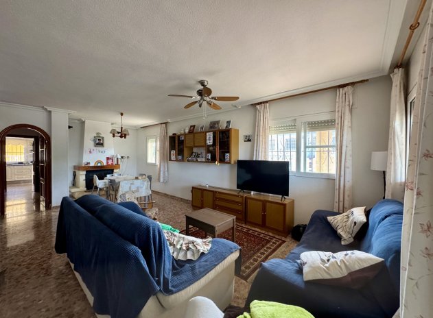 Resale - Villa * - Mar de Cristal *