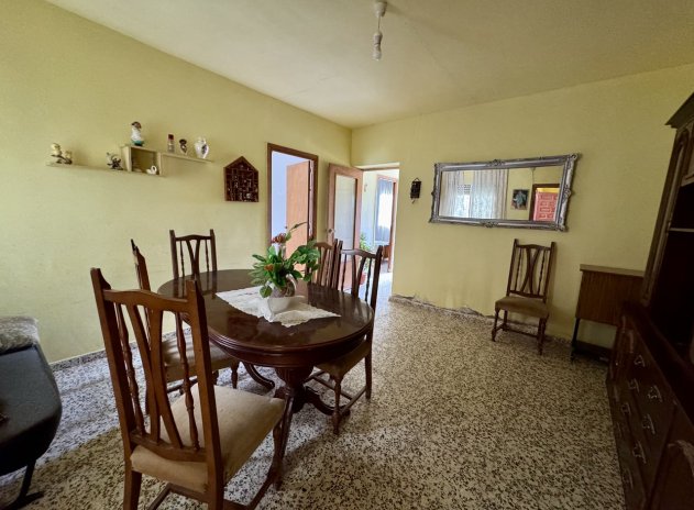 Wiederverkauf - Finca / Ländliches Wohnhaus - Los Belones