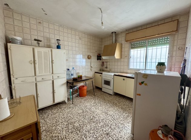 Wiederverkauf - Finca / Ländliches Wohnhaus - Los Belones