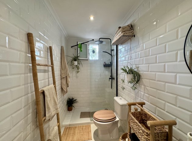 Resale - Apartment / Flat * - Mar de Cristal *