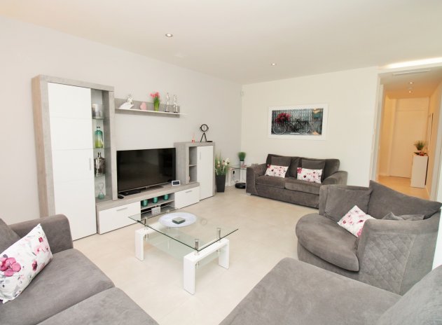 Herverkoop - Appartement - Villamartin - Los Dolses
