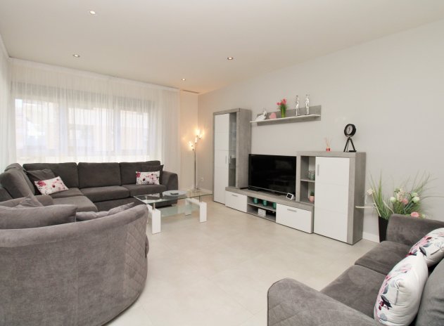 Herverkoop - Appartement - Villamartin - Los Dolses