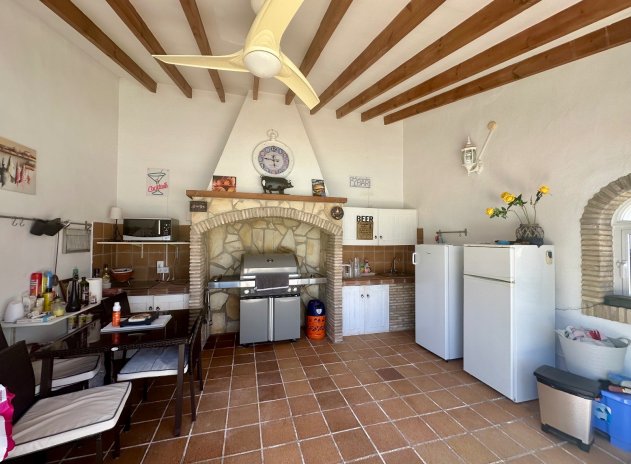 Wiederverkauf - Finca / Ländliches Wohnhaus - Catral