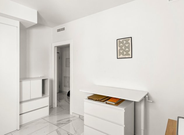 Resale - Apartment / Flat * - Orihuela Costa * - Los Altos *