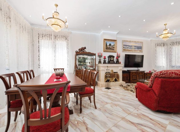 Herverkoop - Villa - Orihuela Costa - Campoamor