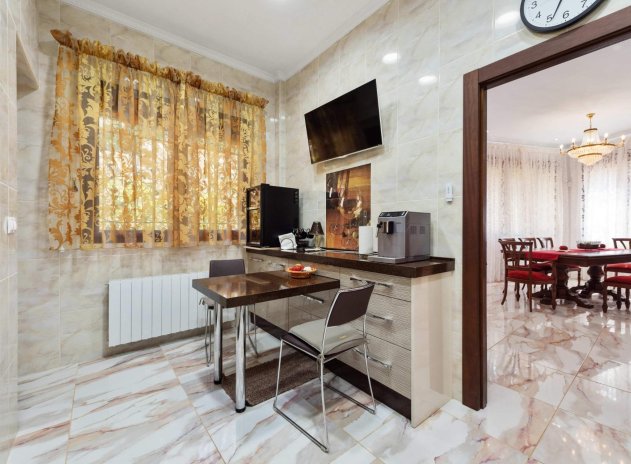 Herverkoop - Villa - Orihuela Costa - Campoamor