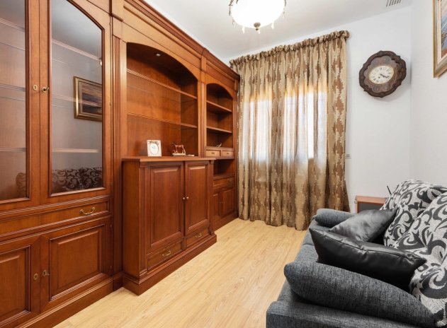 Herverkoop - Villa - Orihuela Costa - Campoamor