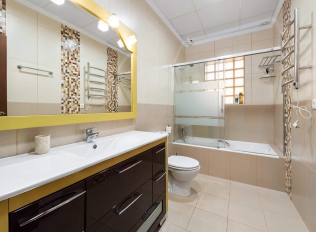 Herverkoop - Villa - Orihuela Costa - Campoamor