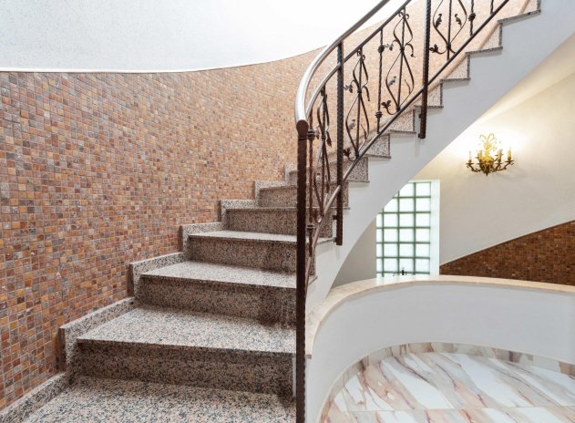 Herverkoop - Villa - Orihuela Costa - Campoamor