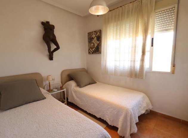 Herverkoop - Villa - Torrevieja - Los Balcones
