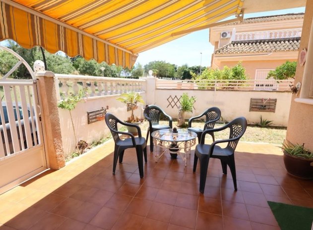 Herverkoop - Villa - Torrevieja - Los Balcones