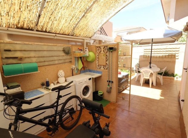 Herverkoop - Villa - Torrevieja - Los Balcones