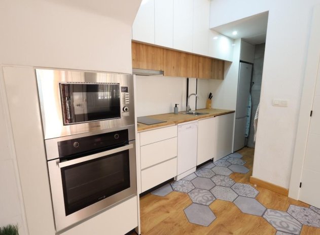 Herverkoop - Appartement - Orihuela Costa - La Zenia