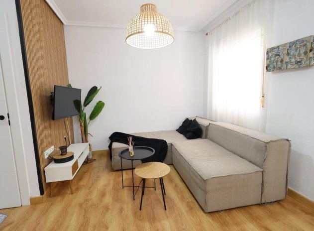 Herverkoop - Appartement - Orihuela Costa - La Zenia