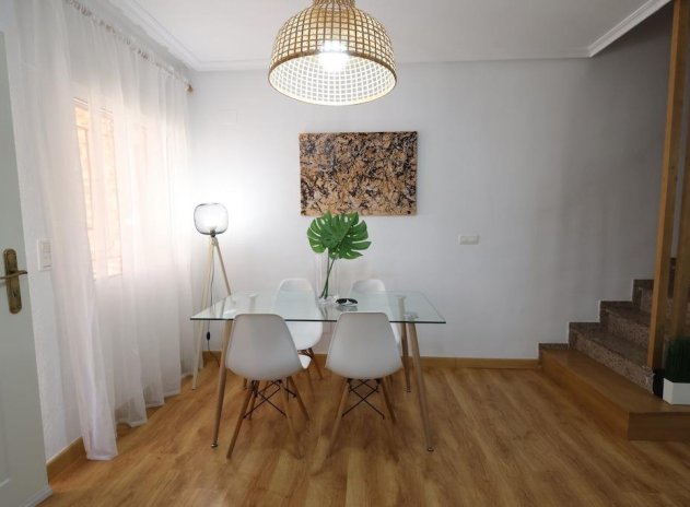 Herverkoop - Appartement - Orihuela Costa - La Zenia