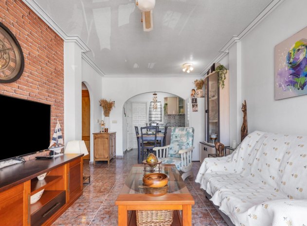Resale - Apartment / Flat * - Guardamar del Segura * - El moncayo