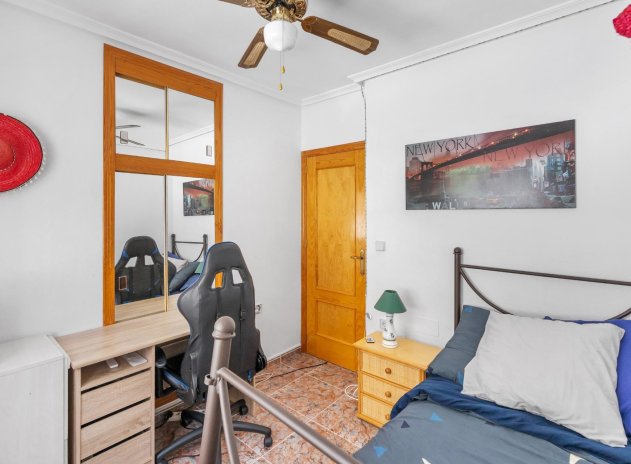 Resale - Apartment / Flat * - Guardamar del Segura * - El moncayo